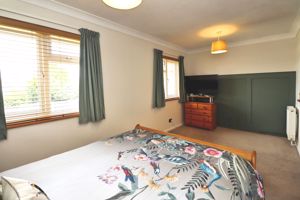 BIRCH AVENUE- click for photo gallery